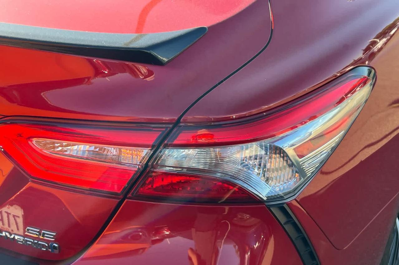 2019 Toyota Camry Hybrid SE Roseville CA