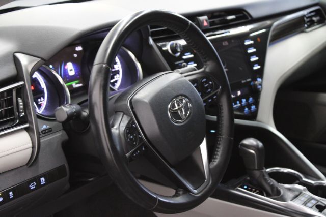 2019 Toyota Camry Hybrid XLE Chantilly VA