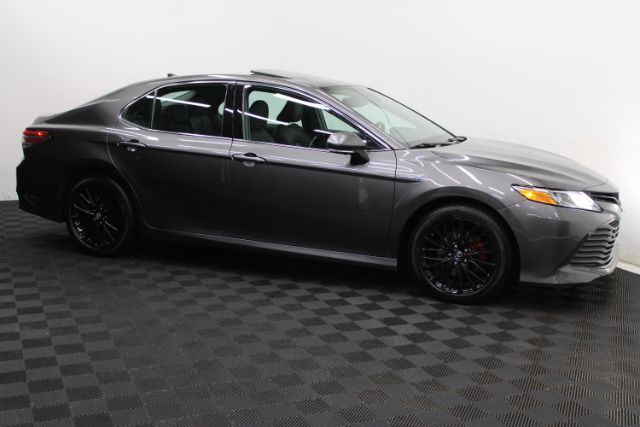 2019 Toyota Camry Hybrid XLE