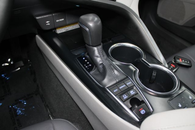 2019 Toyota Camry Hybrid XLE Chantilly VA