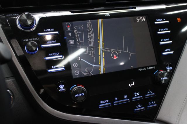 2019 Toyota Camry Hybrid XLE Chantilly VA