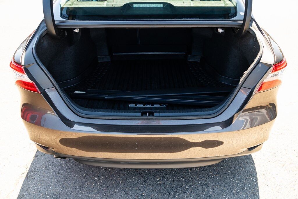 2019 Toyota Camry Hybrid XLE Milwaukie OR