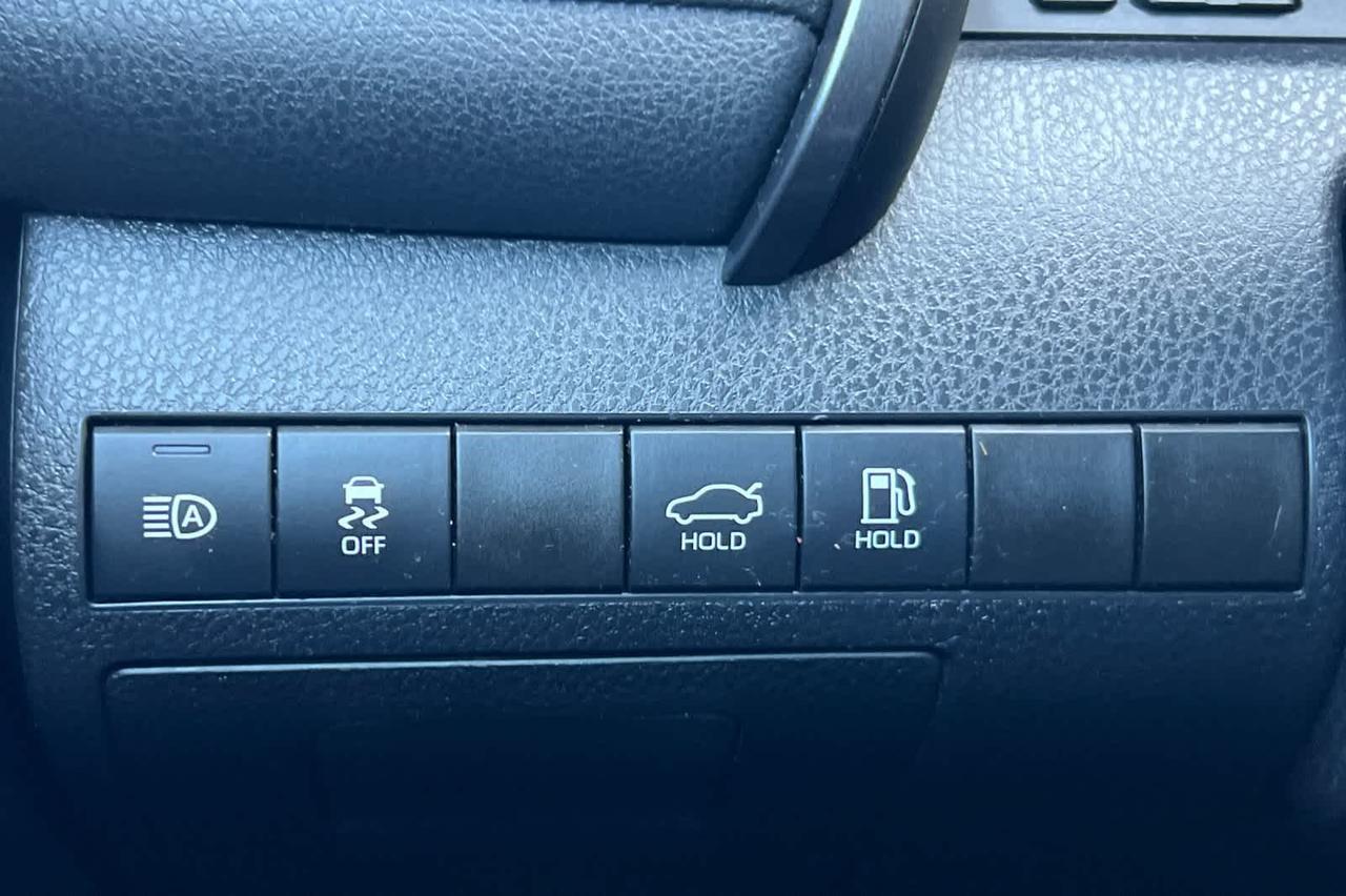 2019 Toyota Camry Hybrid XLE Roseville CA