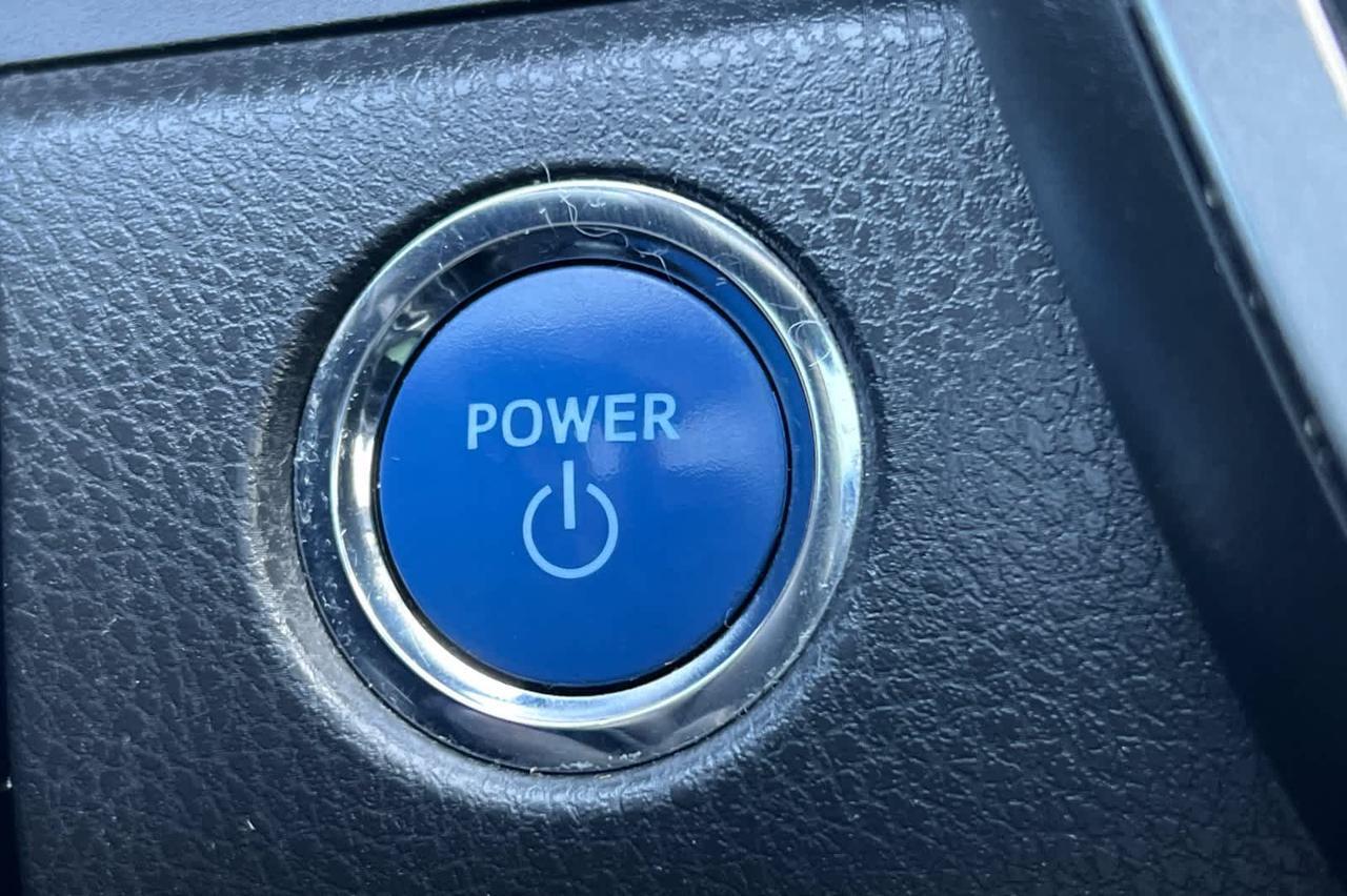 2019 Toyota Camry Hybrid XLE Roseville CA