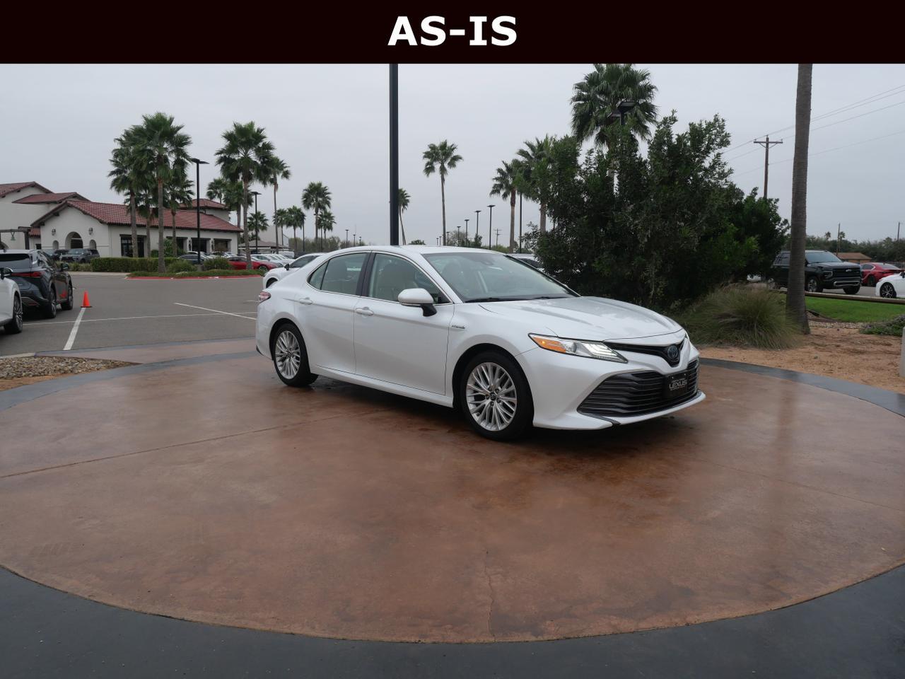 2019 Toyota Camry Hybrid XLE