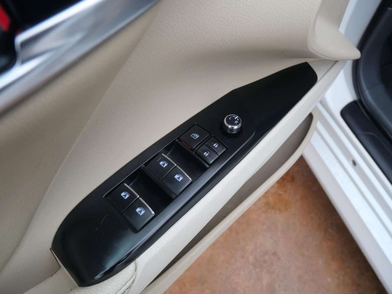 2019 Toyota Camry Hybrid XLE San Juan TX