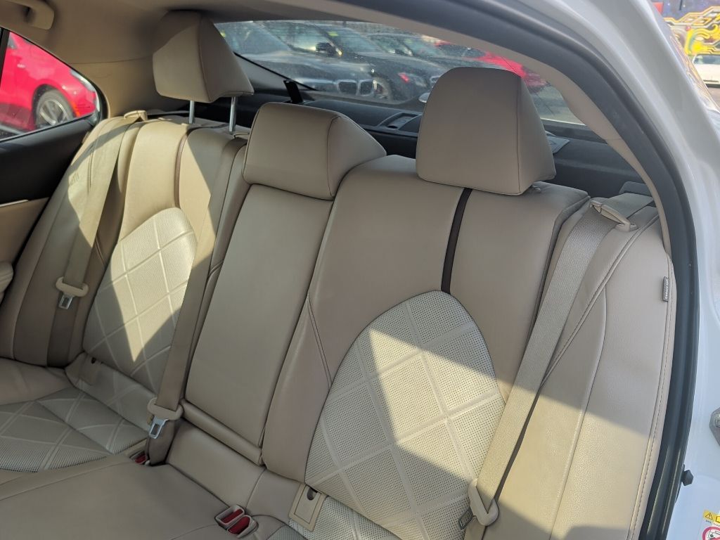 2019 Toyota Camry Hybrid XLE Worcester MA