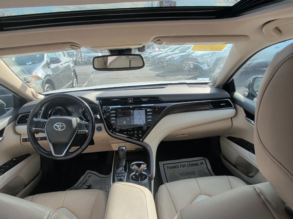 2019 Toyota Camry Hybrid XLE Worcester MA