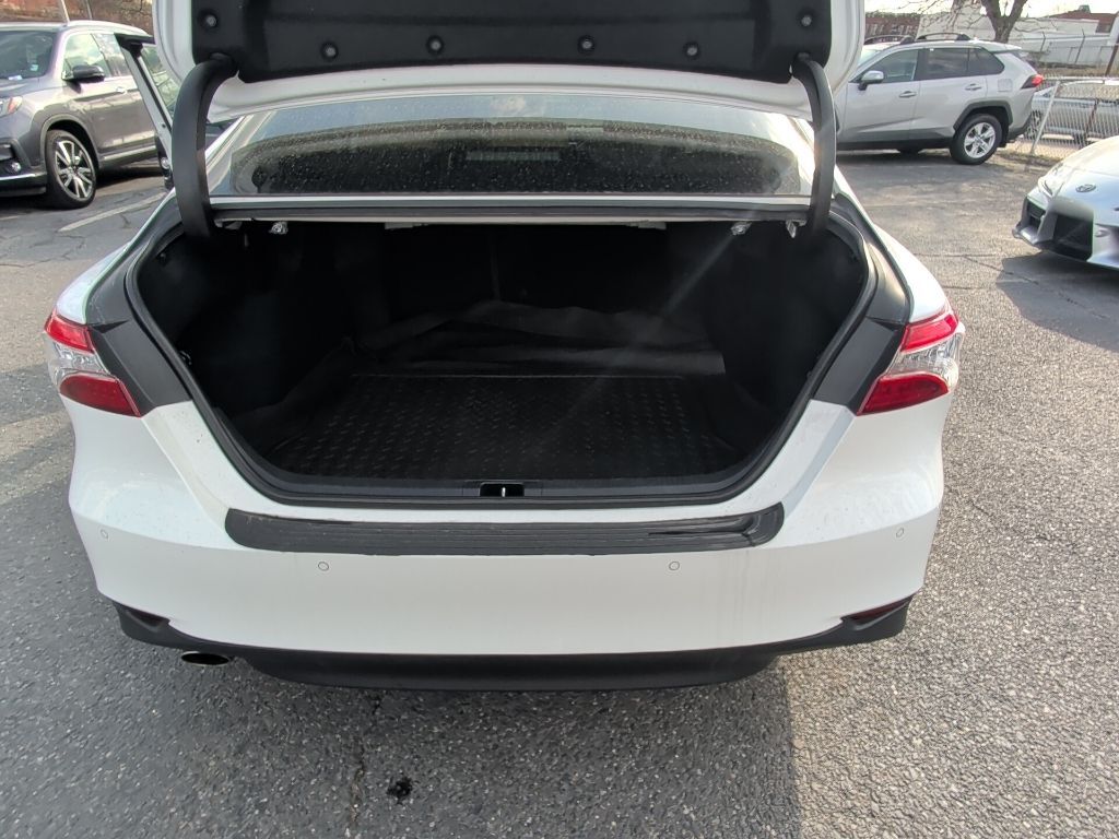 2019 Toyota Camry Hybrid XLE Worcester MA