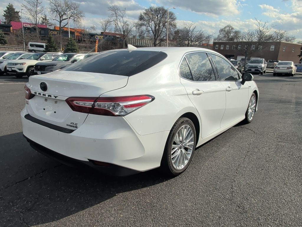 2019 Toyota Camry Hybrid XLE Worcester MA