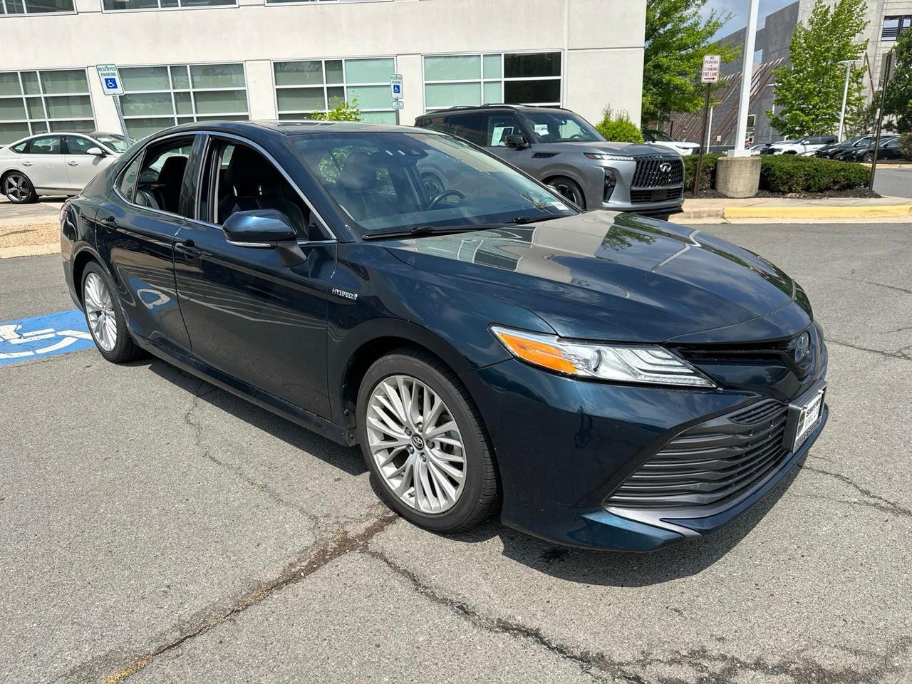 2019 Toyota Camry Hybrid XLE Chantilly VA