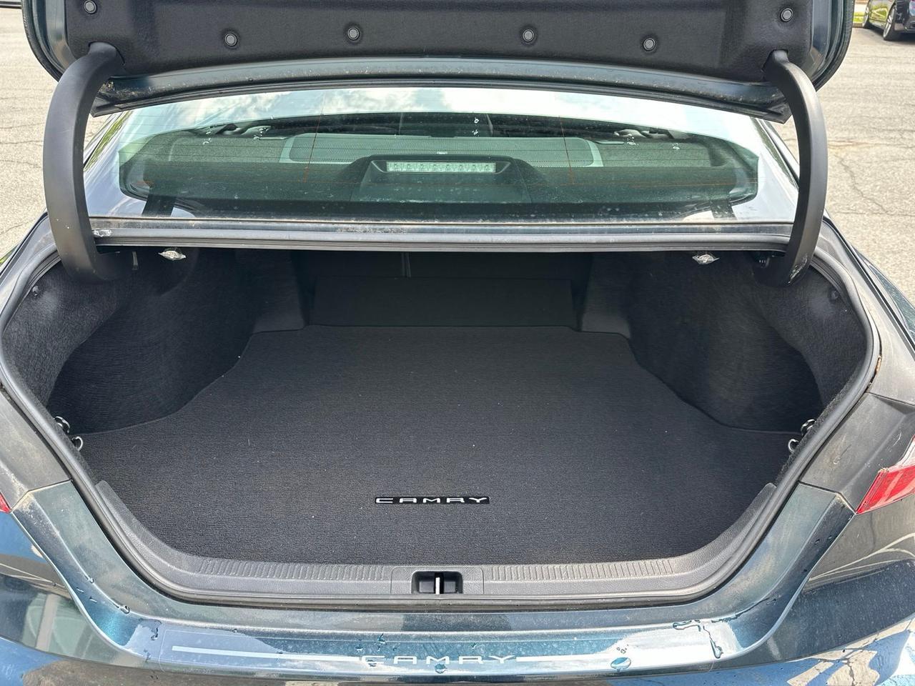 2019 Toyota Camry Hybrid XLE Chantilly VA