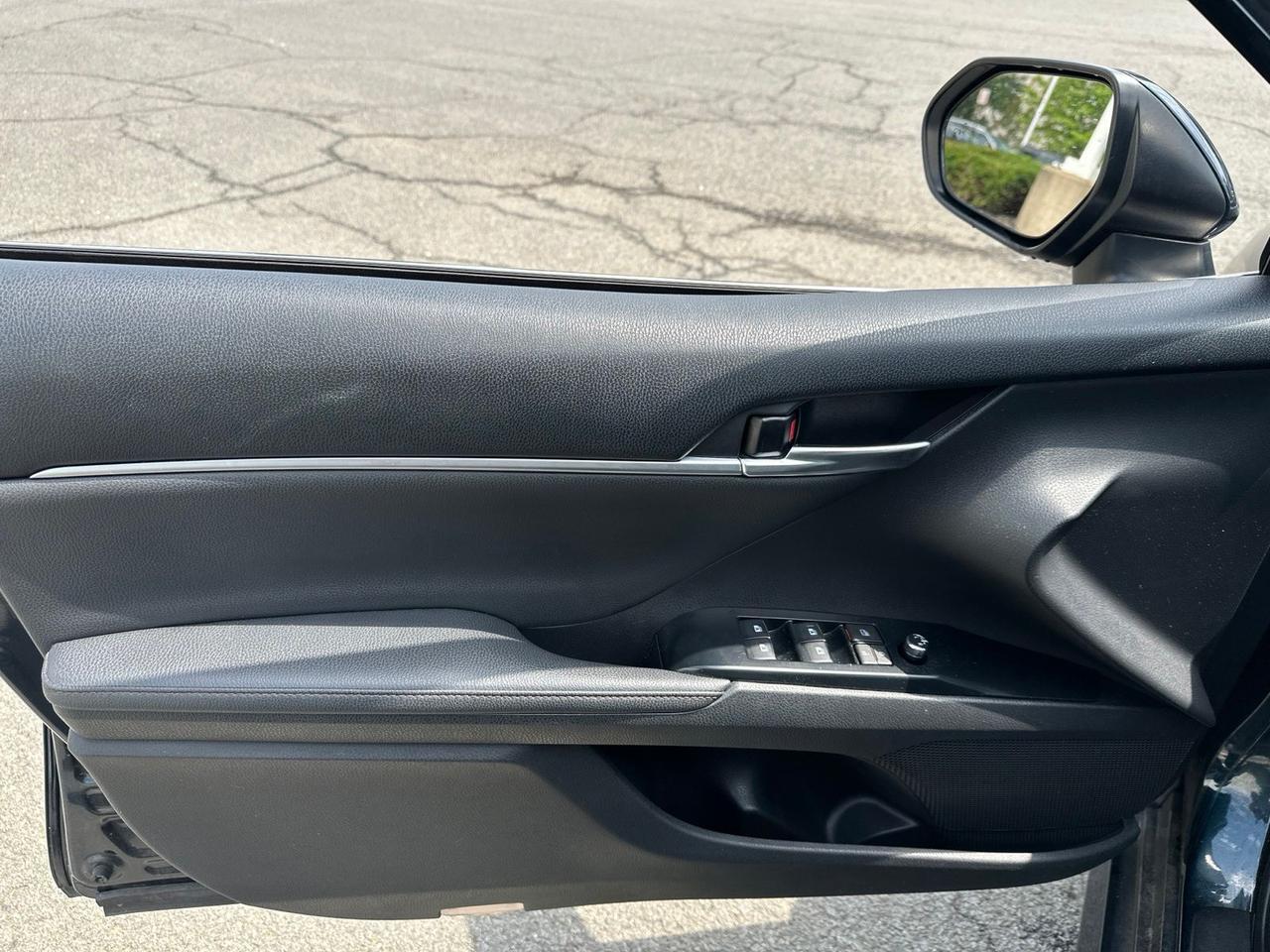 2019 Toyota Camry Hybrid XLE Chantilly VA