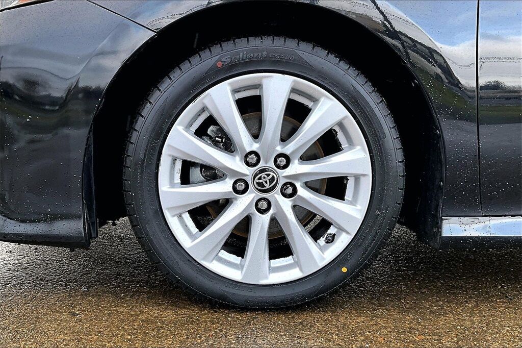 2019 Toyota Camry LE OR