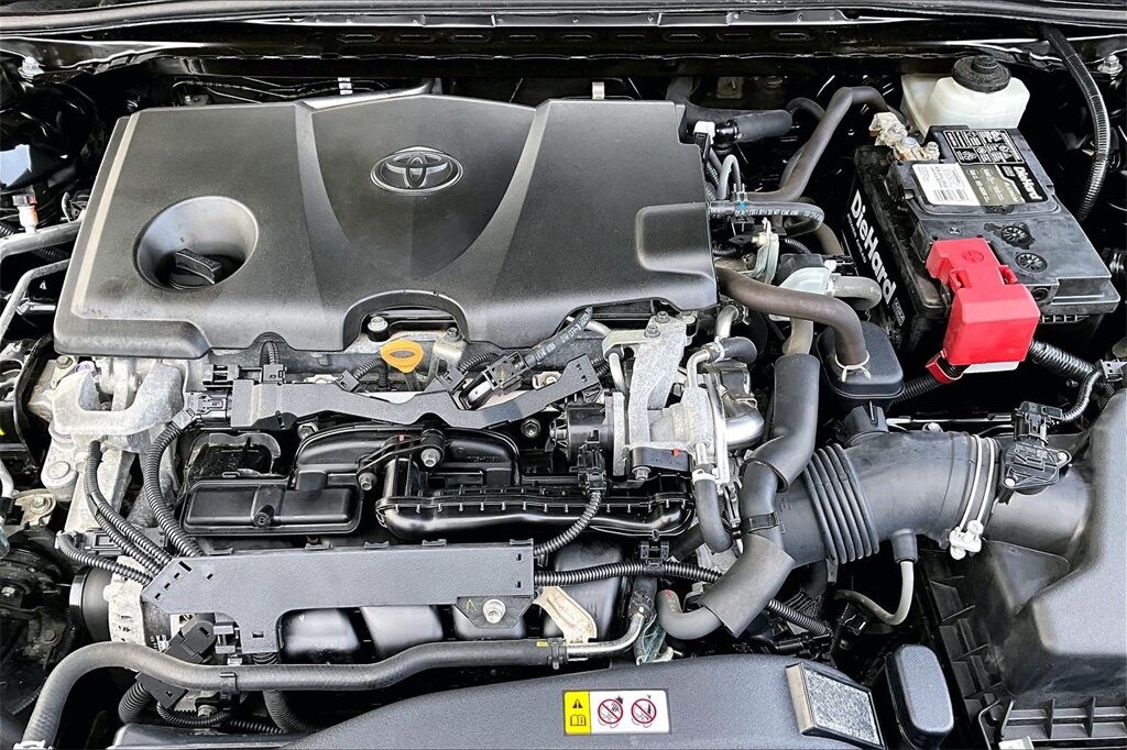 2019 Toyota Camry LE OR