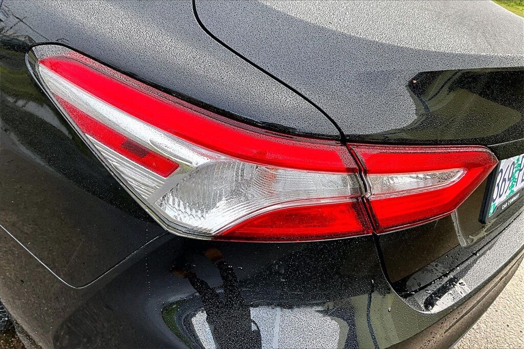 2019 Toyota Camry LE OR