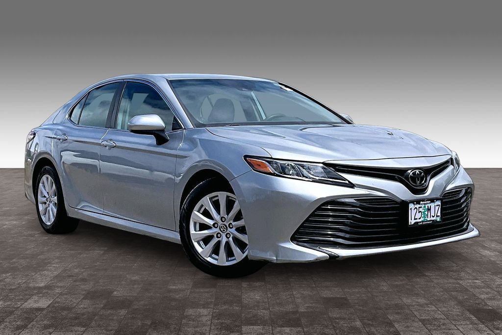 2019 Toyota Camry LE