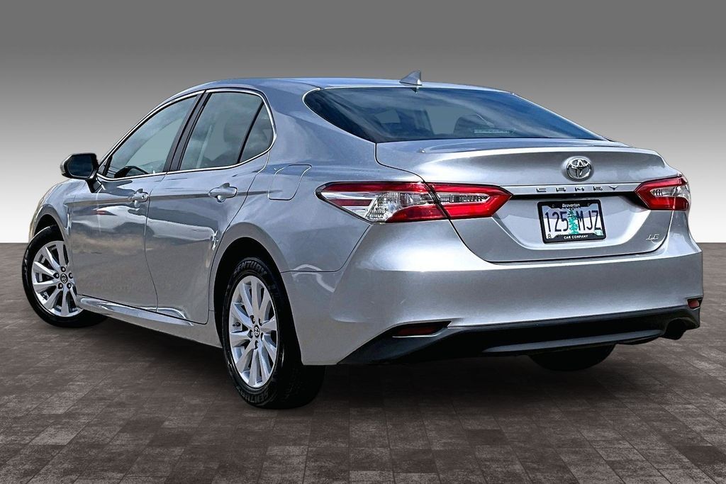 2019 Toyota Camry LE OR