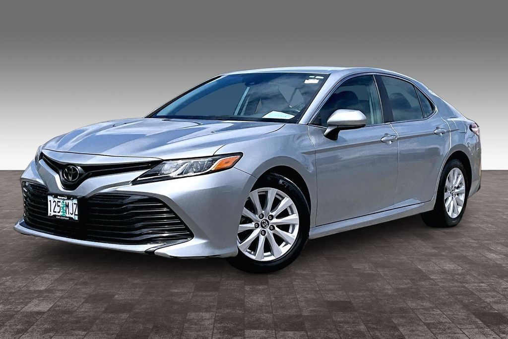 2019 Toyota Camry LE OR