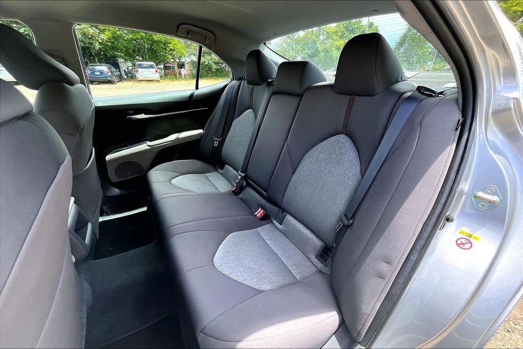 2019 Toyota Camry LE OR