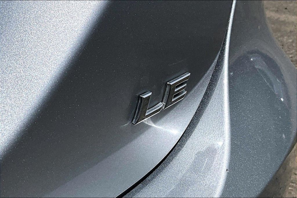2019 Toyota Camry LE OR