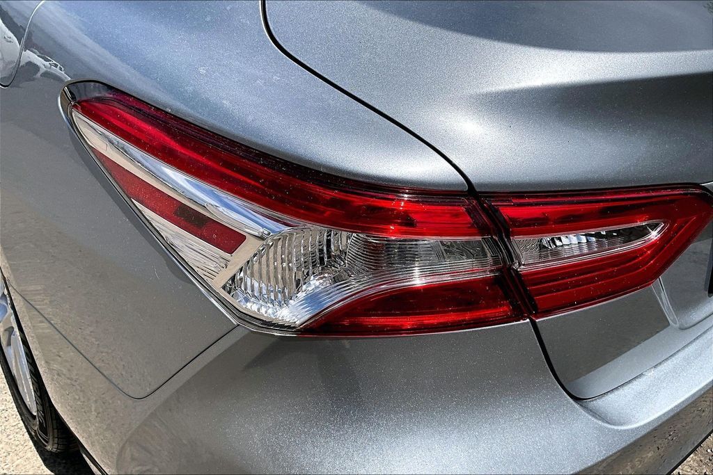 2019 Toyota Camry LE OR