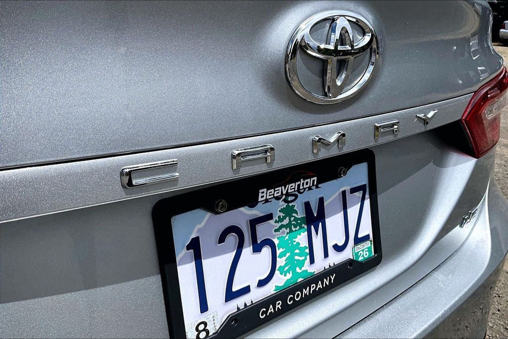 2019 Toyota Camry LE OR