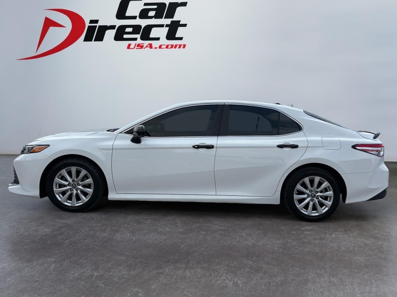 2019 Toyota Camry LE, REAR SPOILER, BACKUP CAMERA WITH PARKING SENSORS, PRE COLLISION ALERT, LANE DEPARTURE, APPLE CARPLAY/ANDROID AUTO, TINTED WINDOWS, LOW MILES, CLEAN CARFAX, COME TEST DRIVE THIS CAMRY TODAY! Virginia Beach VA