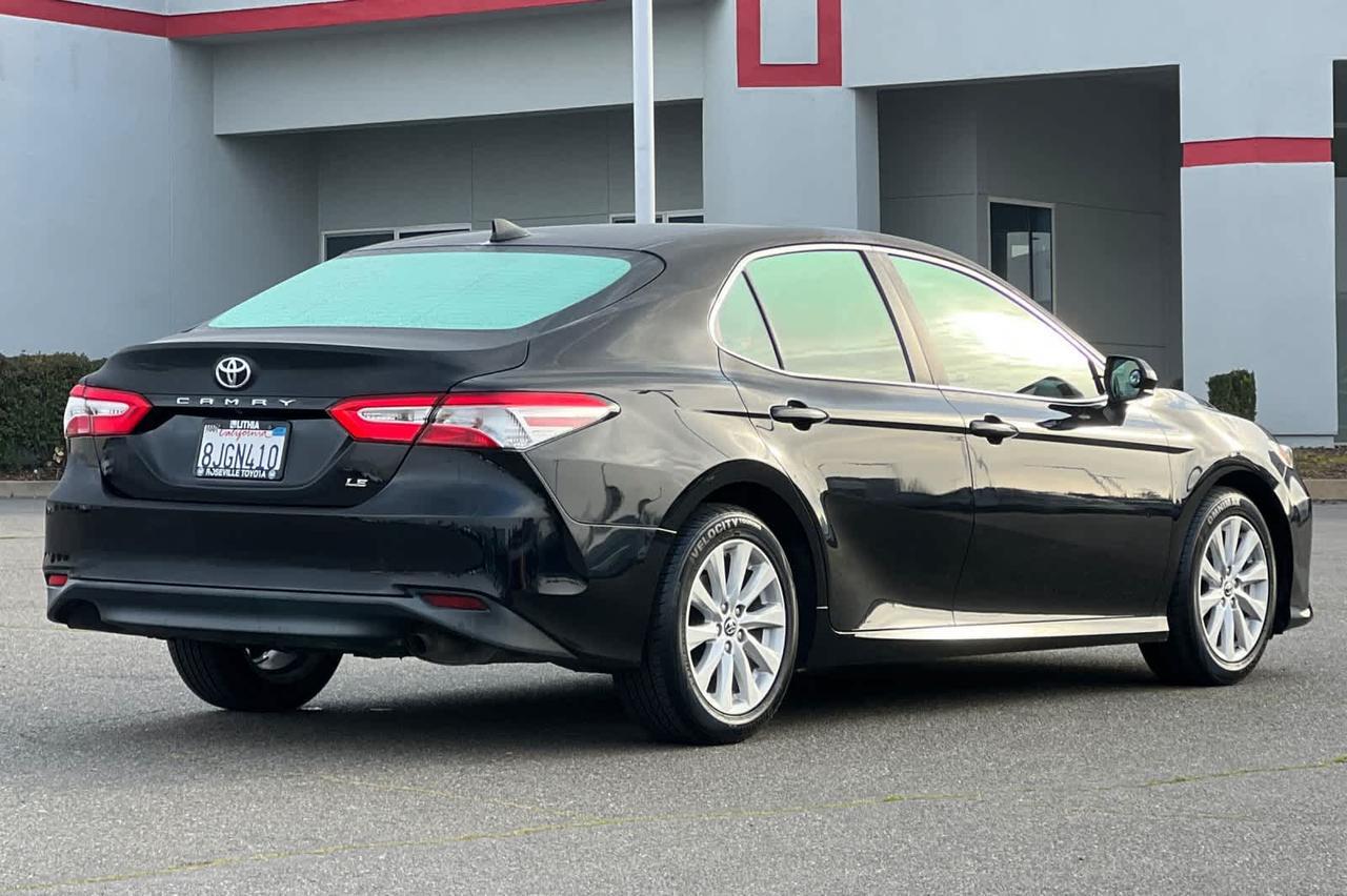 2019 Toyota Camry LE
