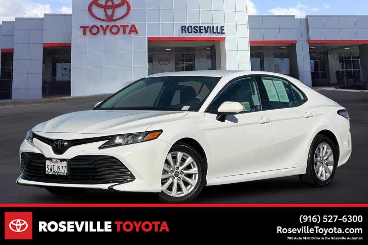 2019 Toyota Camry LE