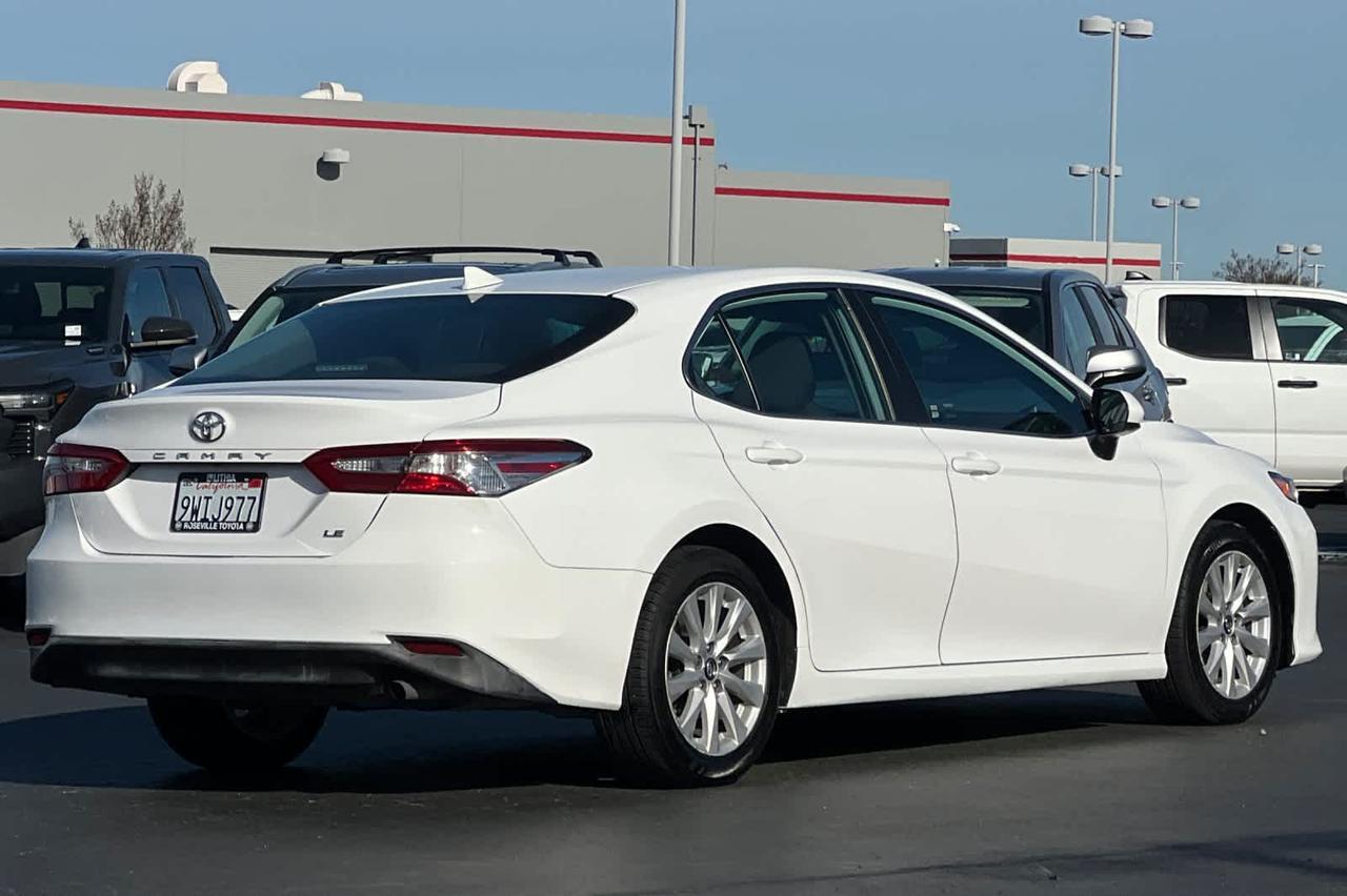 2019 Toyota Camry LE