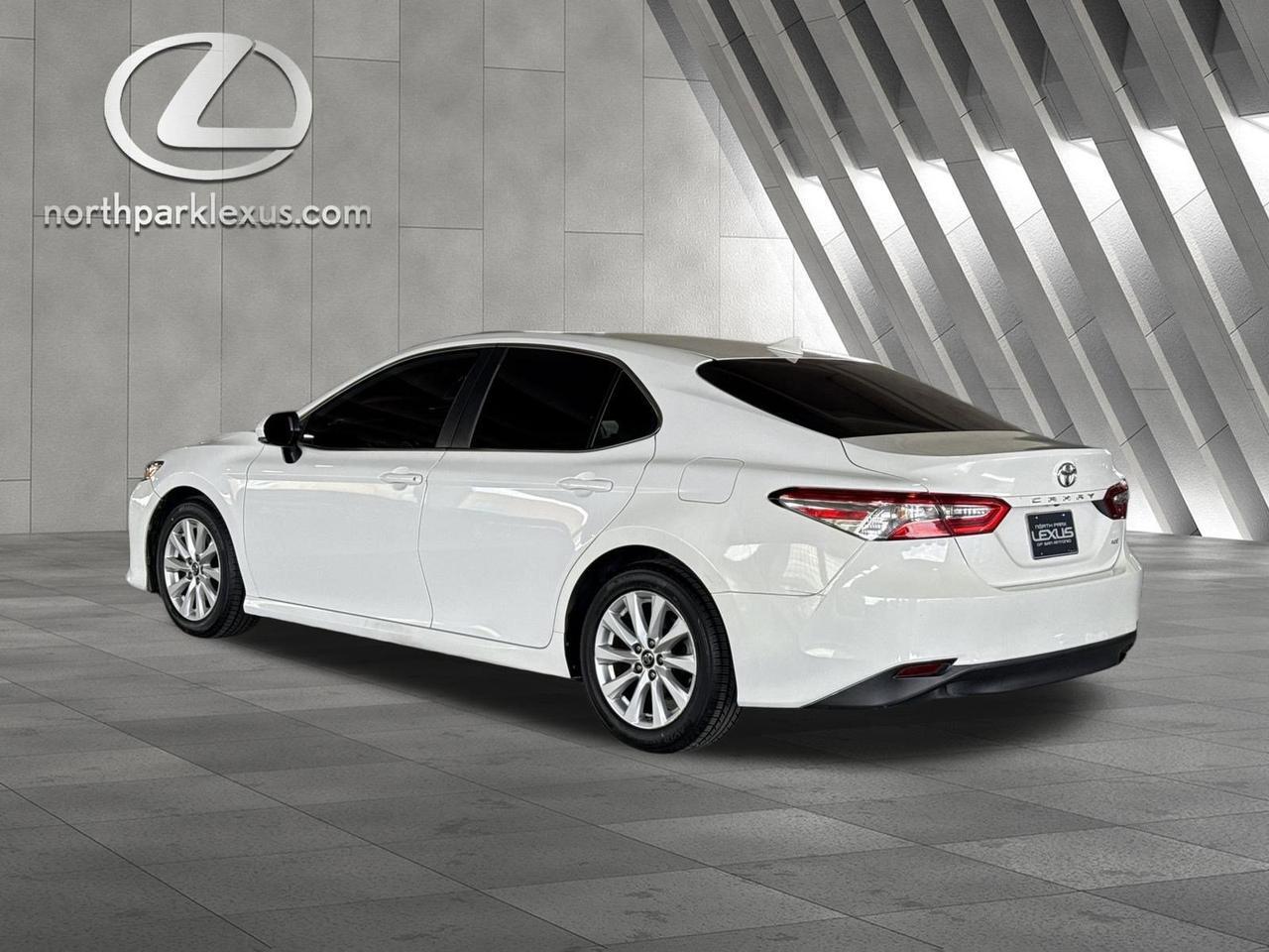 2019 Toyota Camry LE