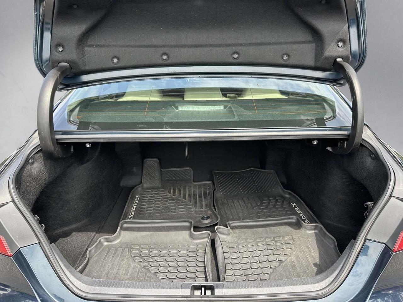 2019 Toyota Camry LE Alexandria VA