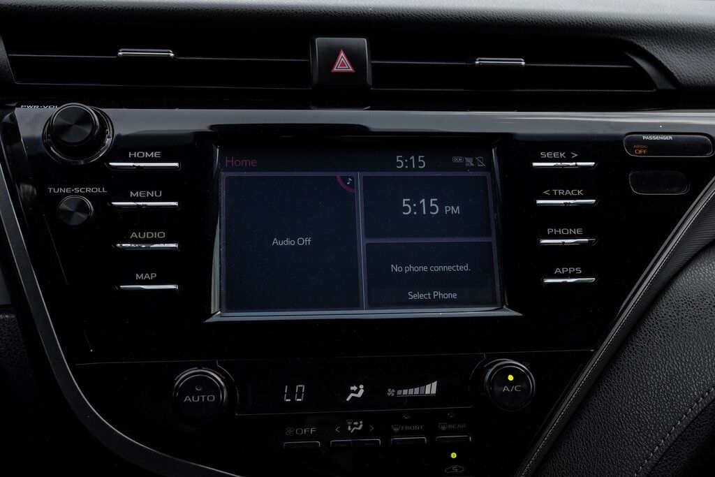 2019 Toyota Camry SE Carrollton TX