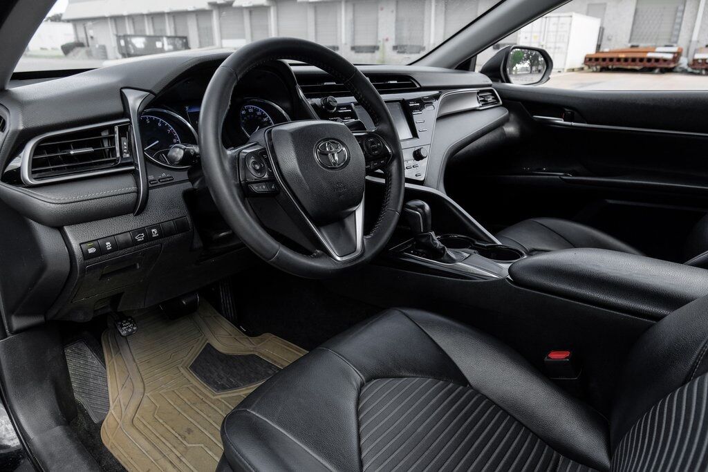 2019 Toyota Camry SE Carrollton TX