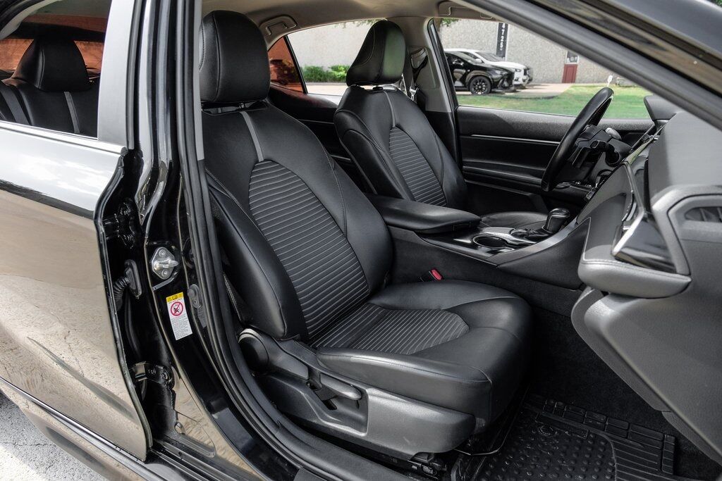 2019 Toyota Camry SE Carrollton TX