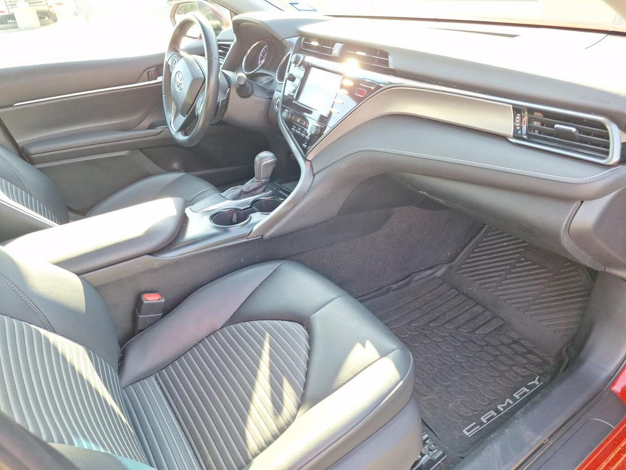 2019 Toyota Camry SE Hurst TX