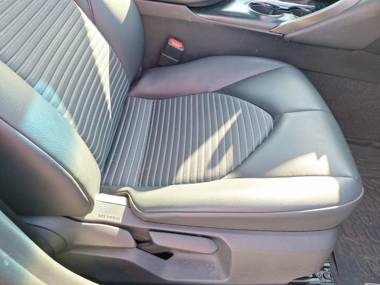 2019 Toyota Camry SE Hurst TX