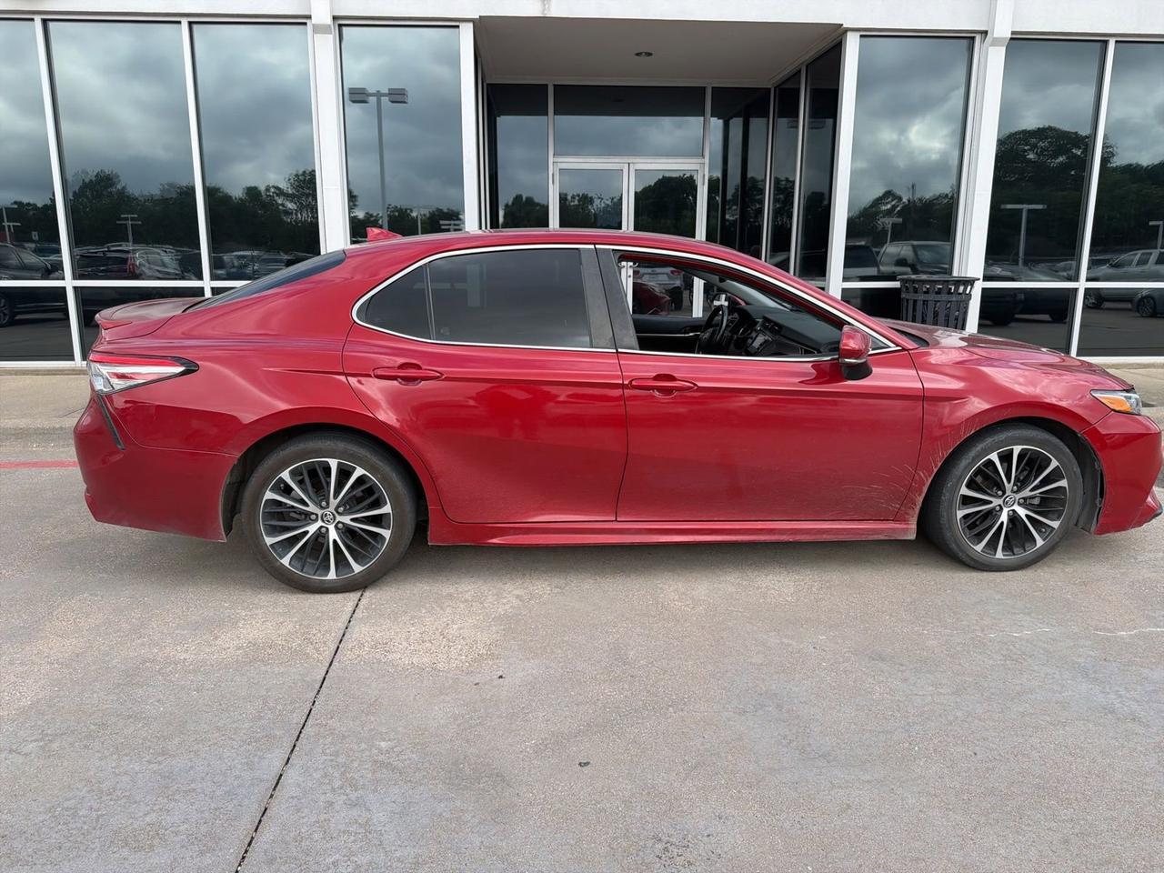 2019 Toyota Camry SE Hurst TX