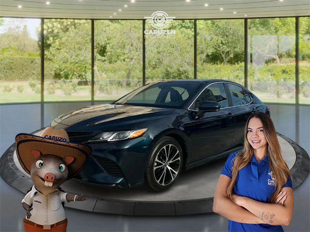 2019 Toyota Camry SE
