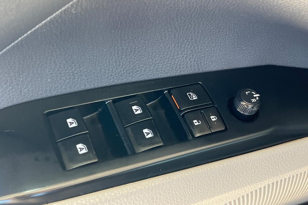2019 Toyota Camry SE Roseville CA