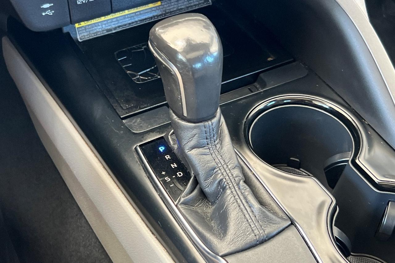2019 Toyota Camry SE Roseville CA