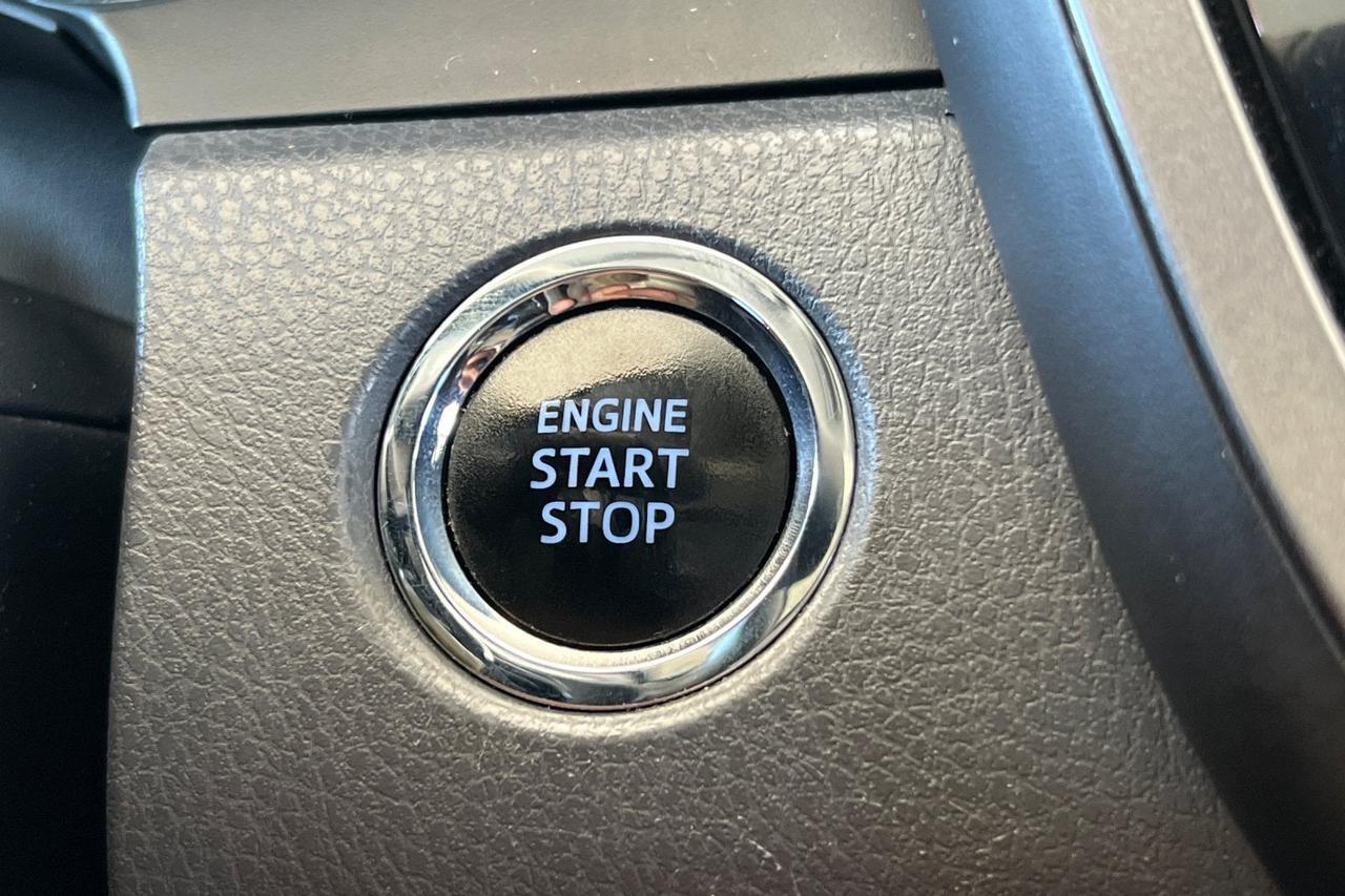 2019 Toyota Camry SE Roseville CA