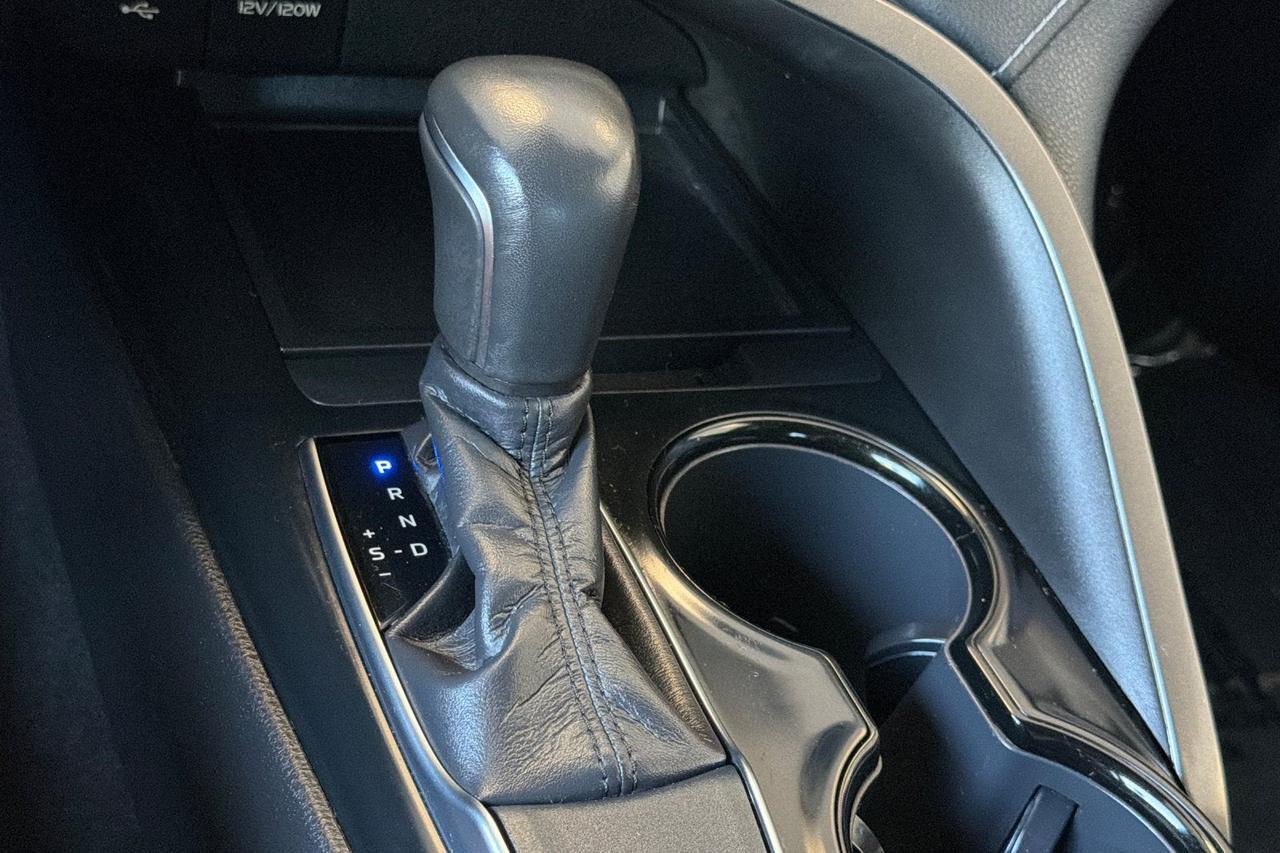 2019 Toyota Camry SE Roseville CA