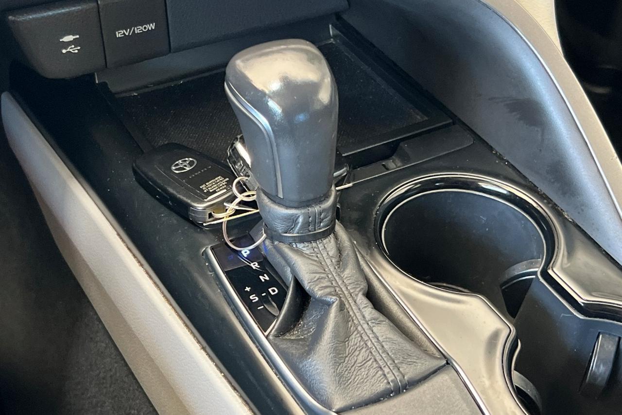 2019 Toyota Camry SE Roseville CA