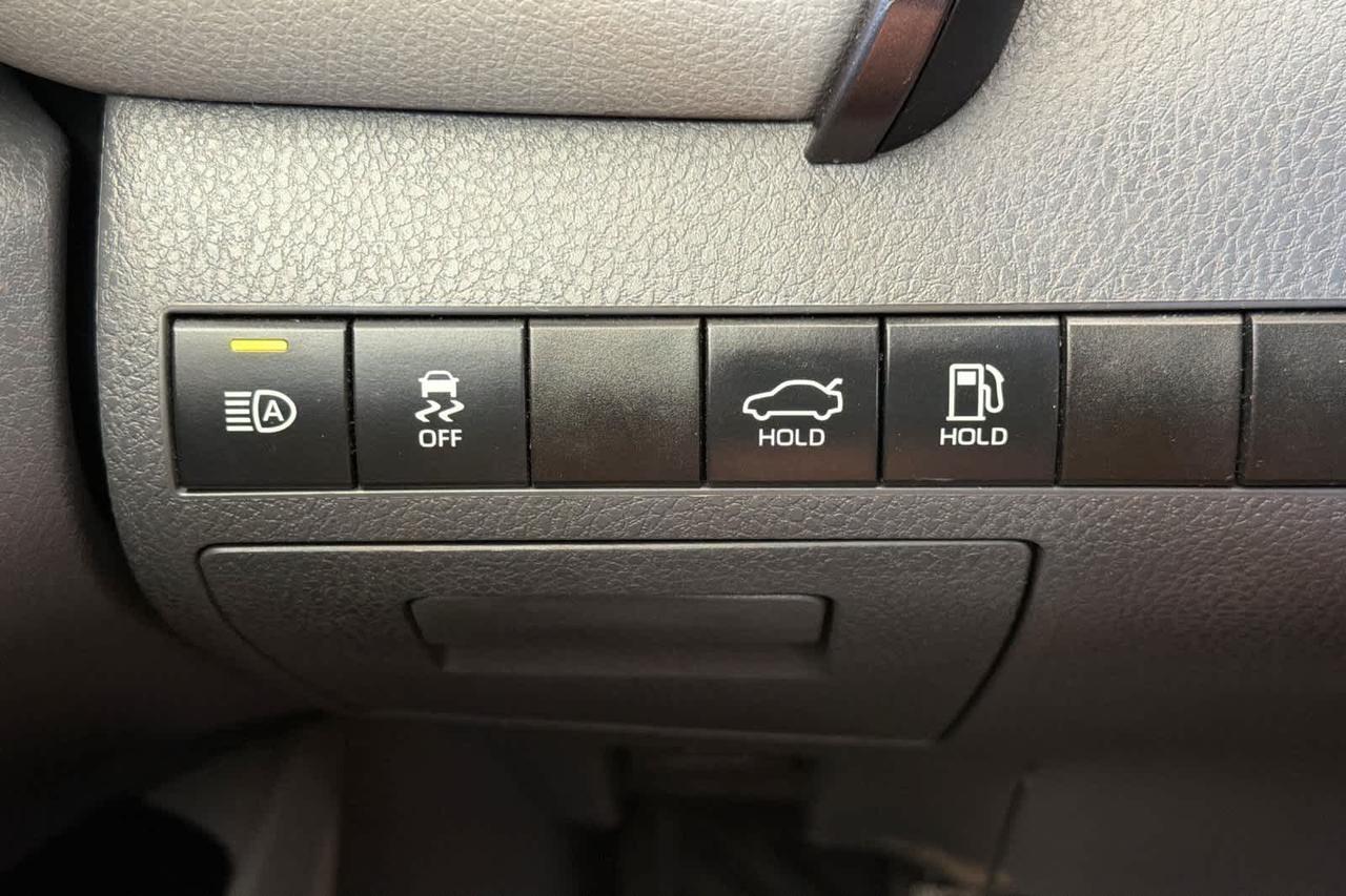 2019 Toyota Camry SE Roseville CA