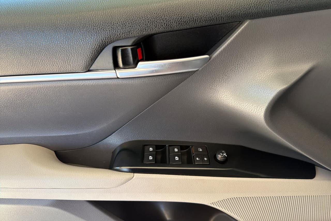 2019 Toyota Camry SE Roseville CA