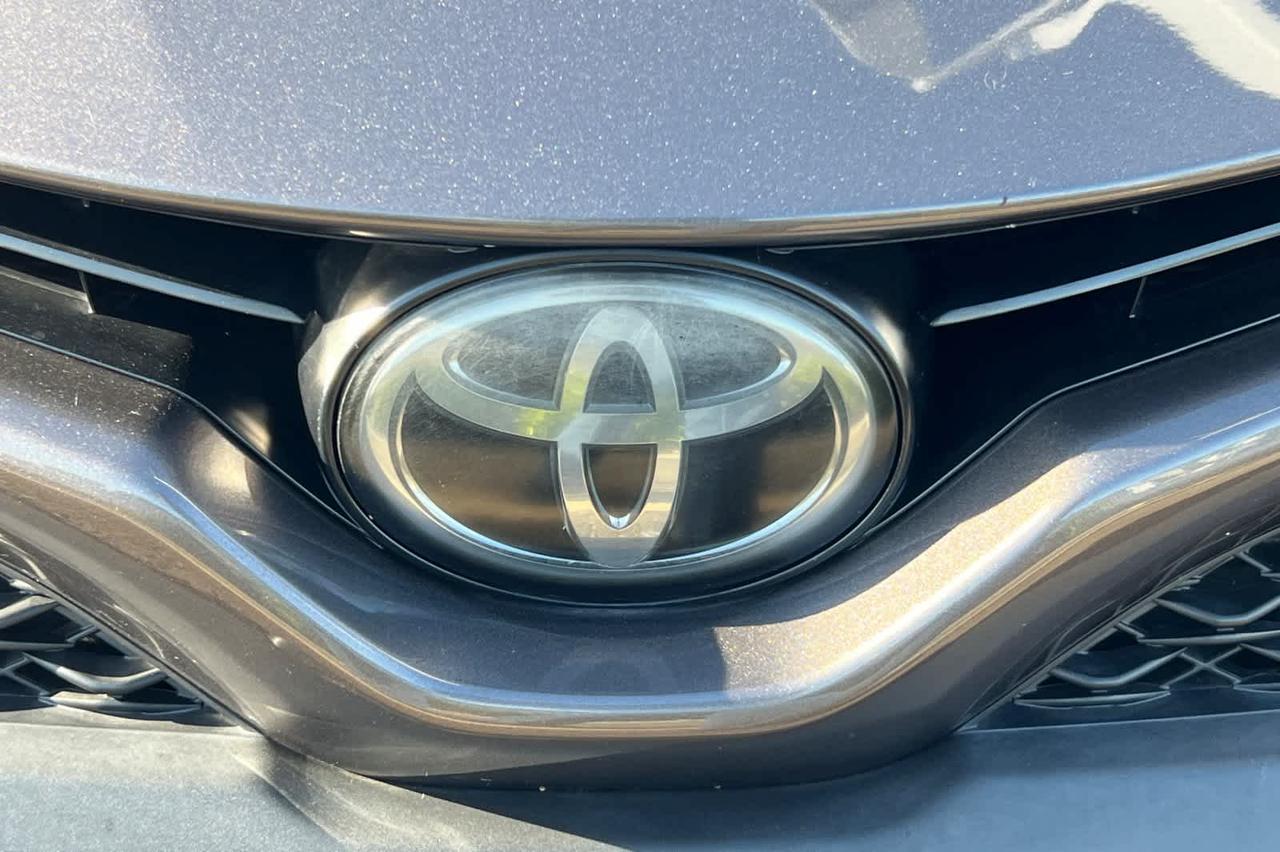 2019 Toyota Camry SE Roseville CA