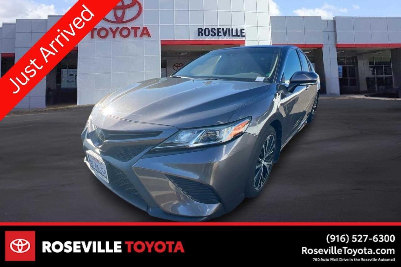 2019 Toyota Camry SE