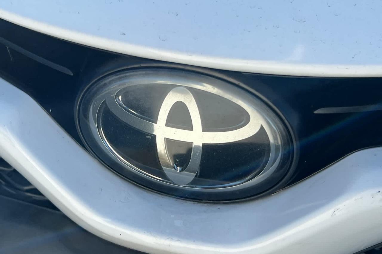 2019 Toyota Camry SE Roseville CA